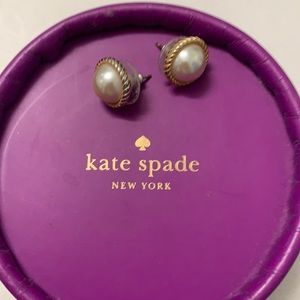 Kate spade pearl and gold stud earrings